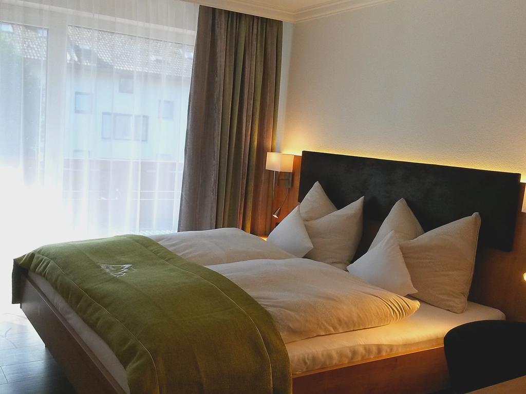 Hotel Alp Inn - Chiemgaukarte Inclusive ルーポルディング エクステリア 写真