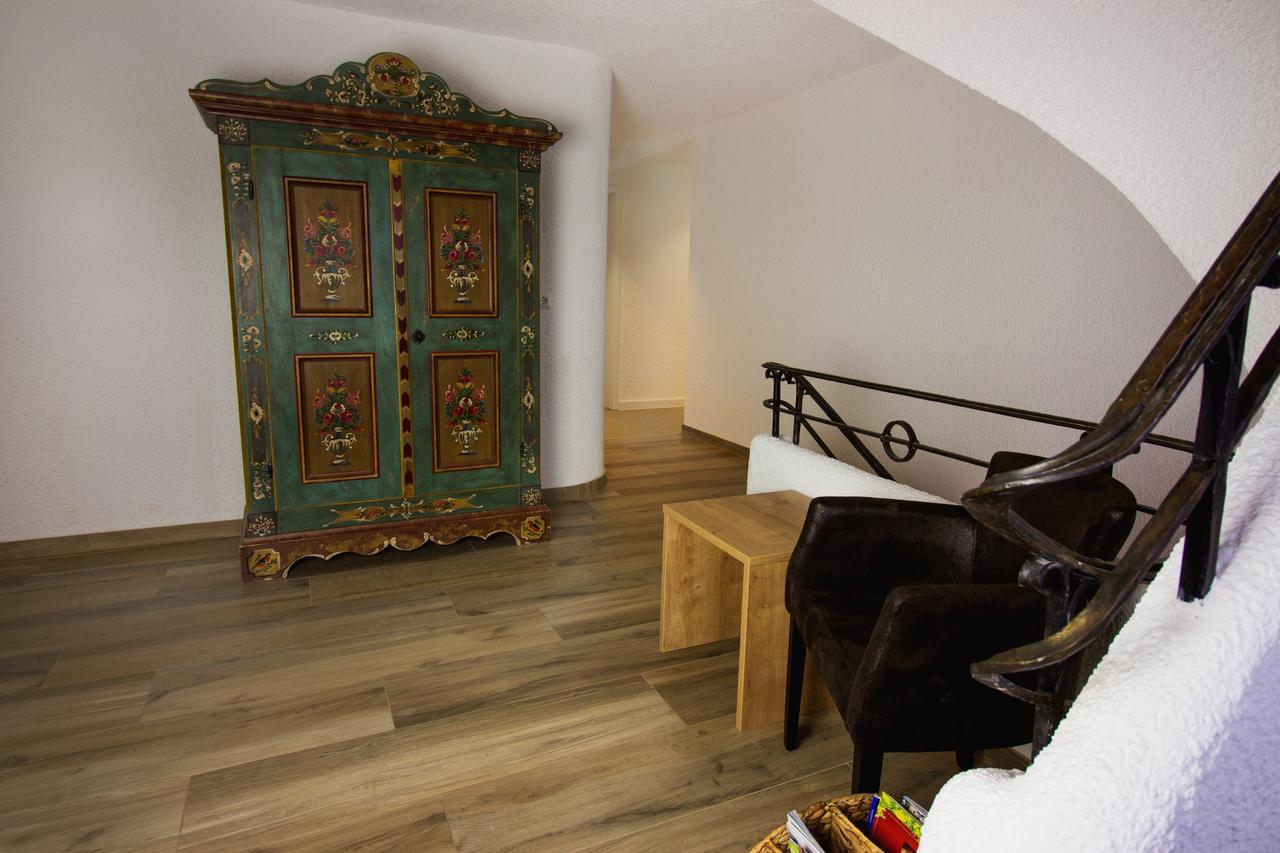 Hotel Alp Inn - Chiemgaukarte Inclusive ルーポルディング エクステリア 写真