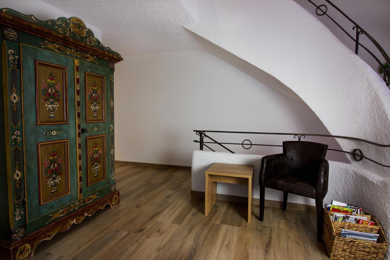 Hotel Alp Inn - Chiemgaukarte Inclusive ルーポルディング エクステリア 写真