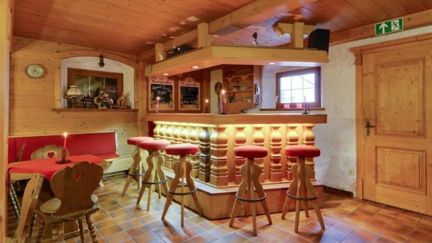 Hotel Alp Inn - Chiemgaukarte Inclusive ルーポルディング エクステリア 写真